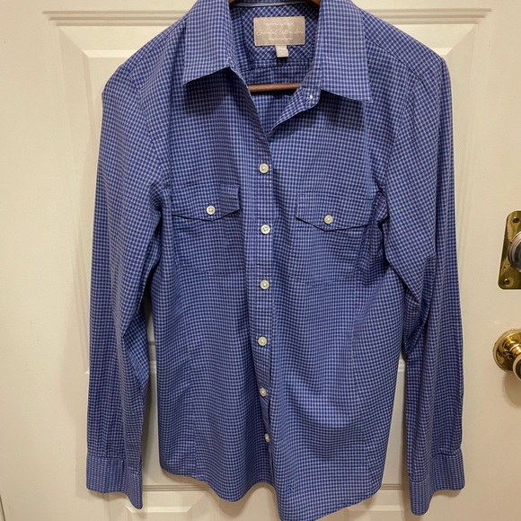 Blue and white Banana Republic dress shirt - Picture 1 of 4